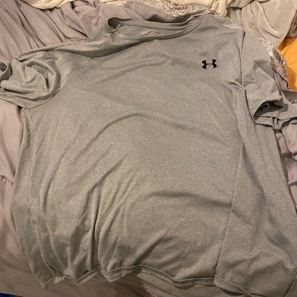 Gray UA Tshirt